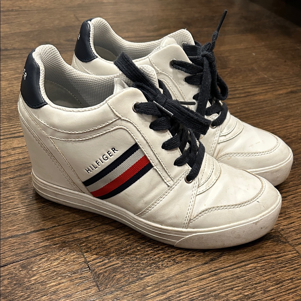 Tommy Hilfiger White And Navy Wedge Sneakers Size 7.5